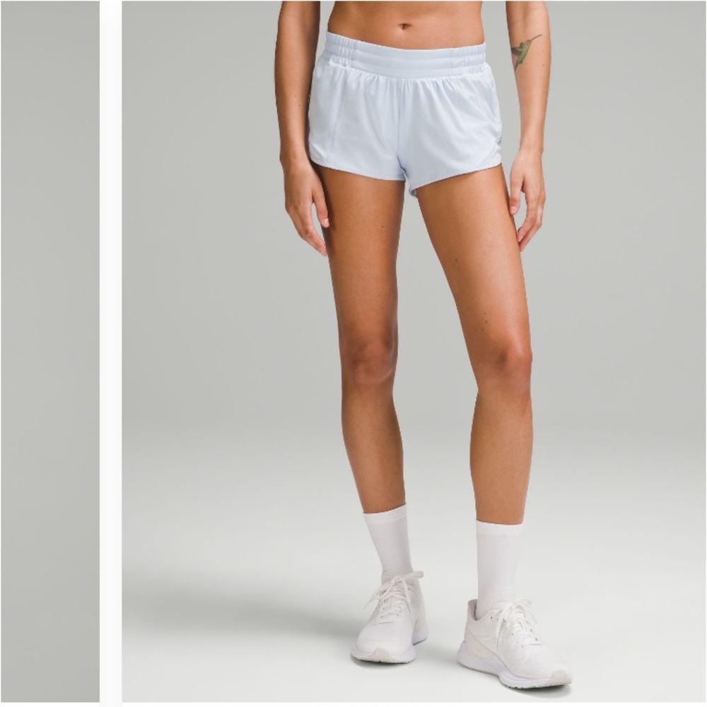 Lululemon Light Blue Hotty hot 2.5 Shorts - worn once